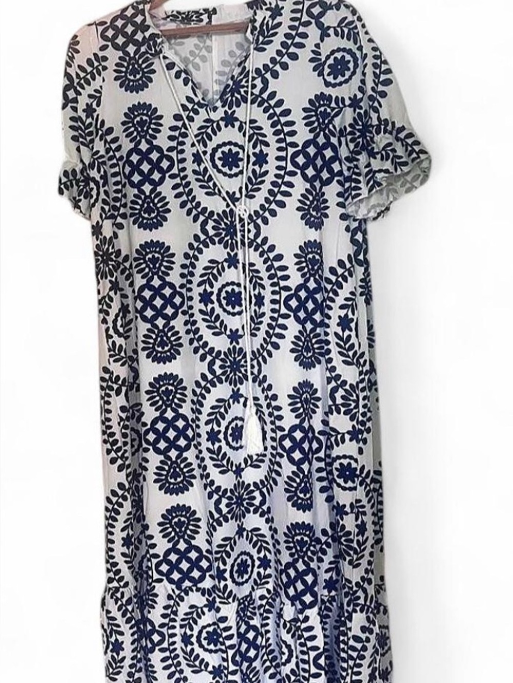 SHEIN White Maxi Dress with Navy Blue Medallion Print